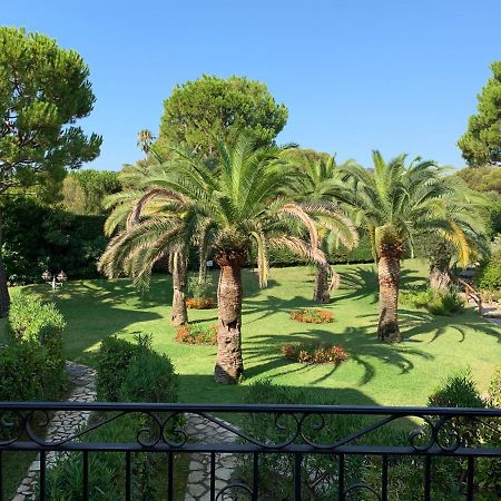 וילפראנש-סור-מר Appartement Agreable En Bord De Mer מראה חיצוני תמונה