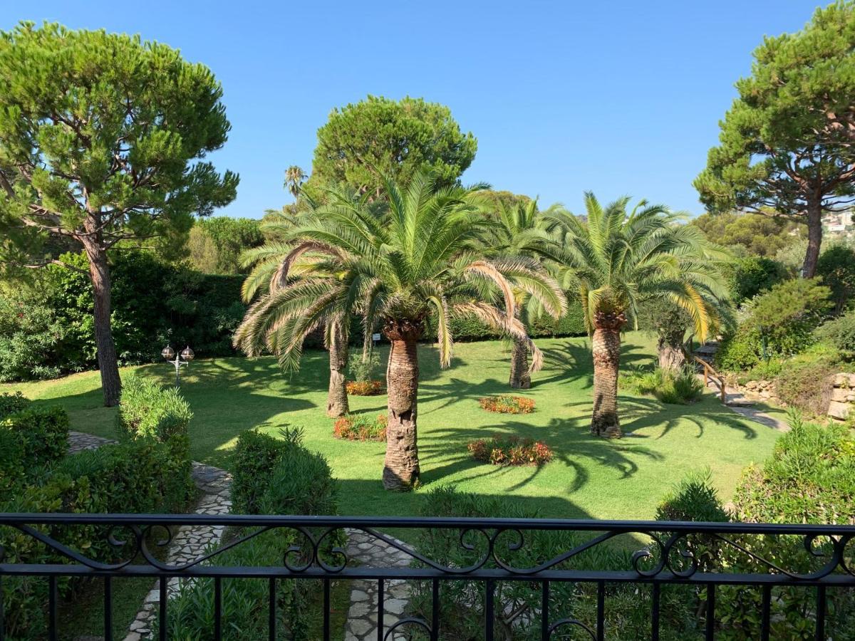 וילפראנש-סור-מר Appartement Agreable En Bord De Mer מראה חיצוני תמונה