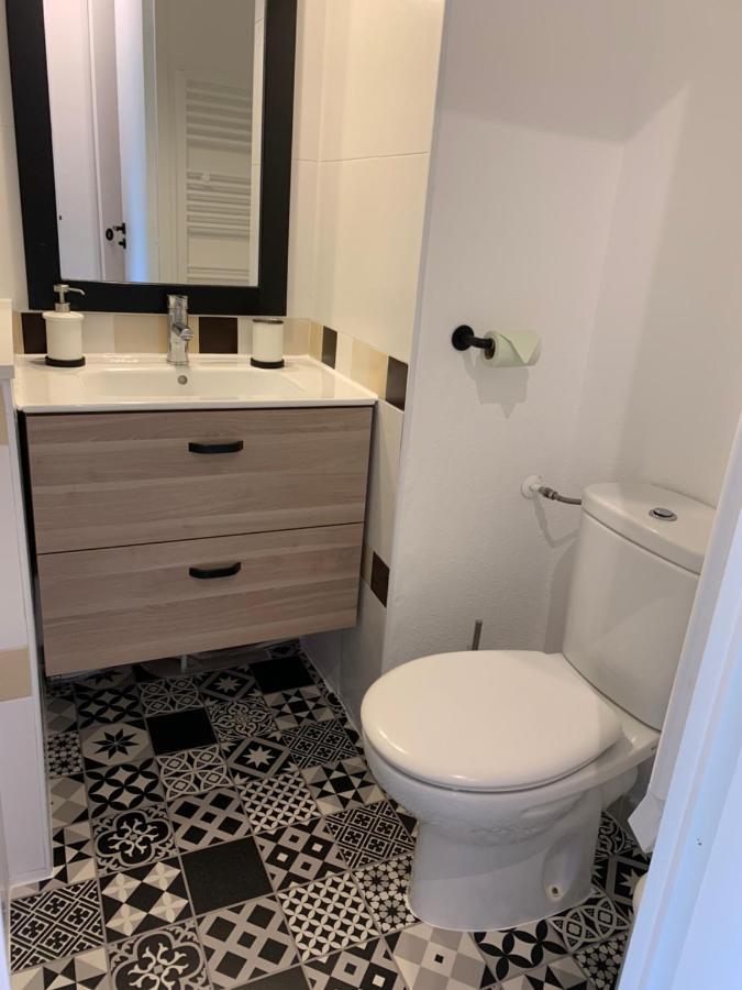 וילפראנש-סור-מר Appartement Agreable En Bord De Mer מראה חיצוני תמונה